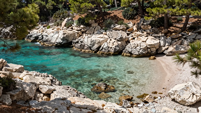 Crique Méditerranée