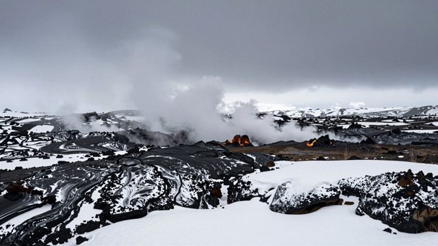 Islande lave neige